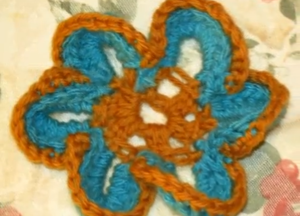 Flor a Crochet petalos