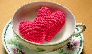 como hacer corazones de crochet