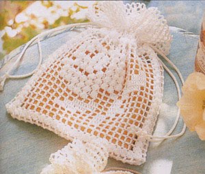 Bolsa de primera comunión a crochet